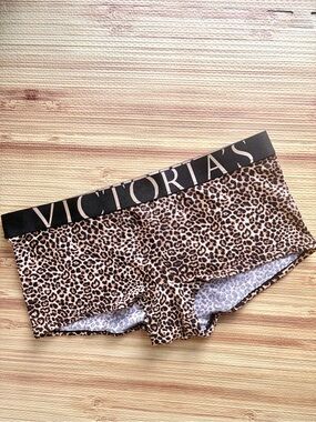 Victoria’s Secret Cotton Leopard Print Shortie Panty